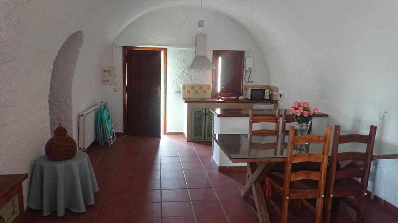 Apartamentos Rurales Mirador Del Negratin Cuevas del Campo Exterior photo